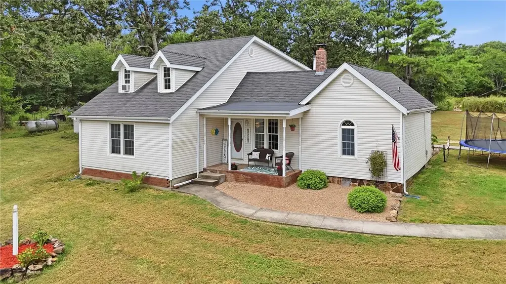 7172 Spurgeon Road, Joplin