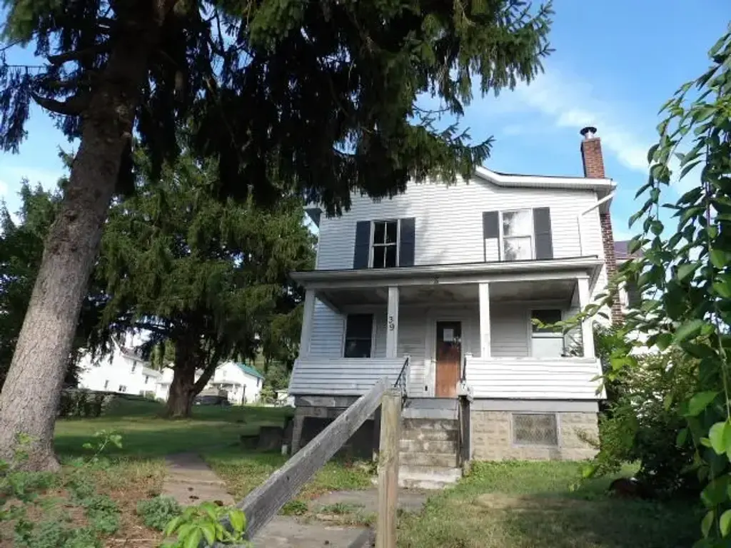 39 Walnut Avenue, Dunbar
