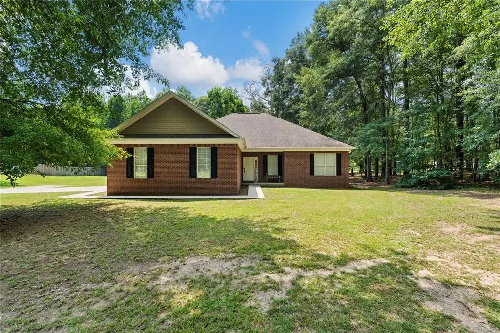 62 Lee Rd 414, Opelika