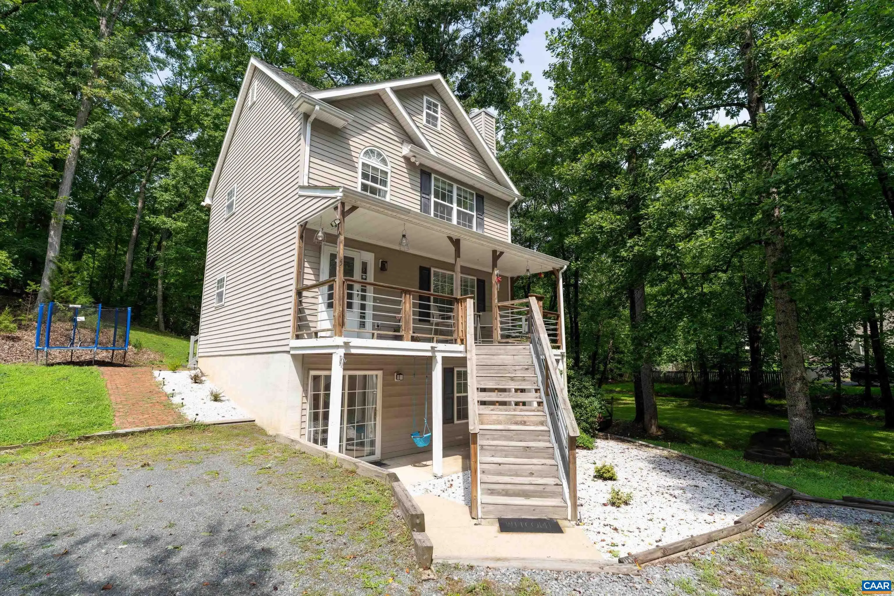 5 Bridlewood Dr, Palmyra