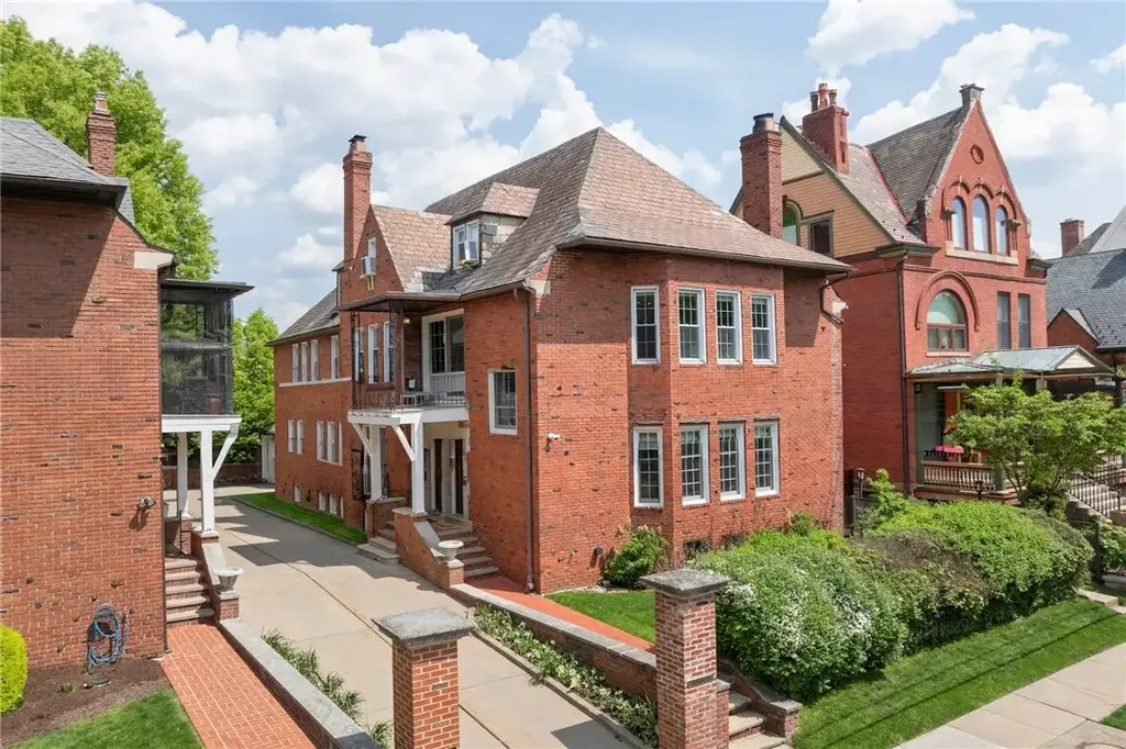 703 Saint James Street, Shadyside