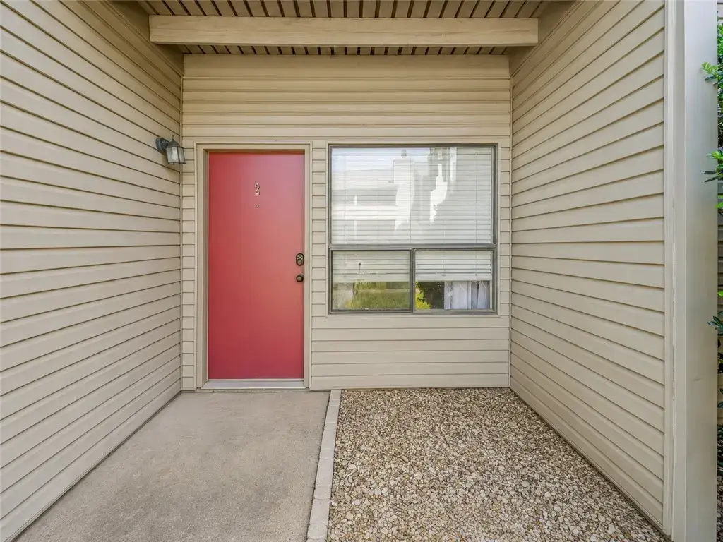 1902 Dartmouth Street O2, College Station