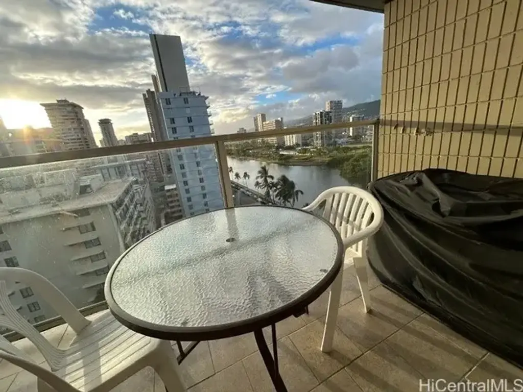 445 Seaside Avenue # 1508, Honolulu