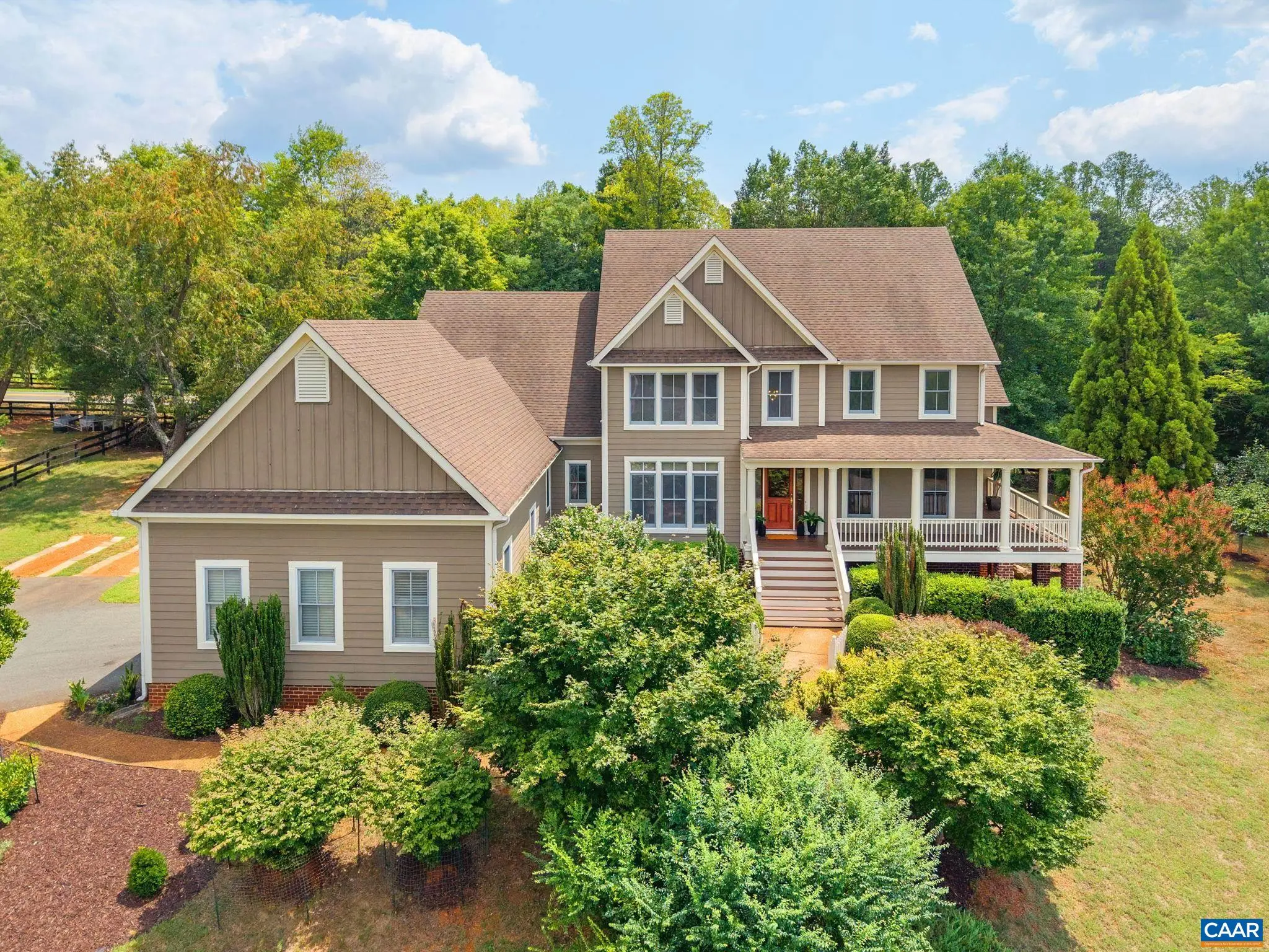 1819 Locust Shade Ct, Charlottesville