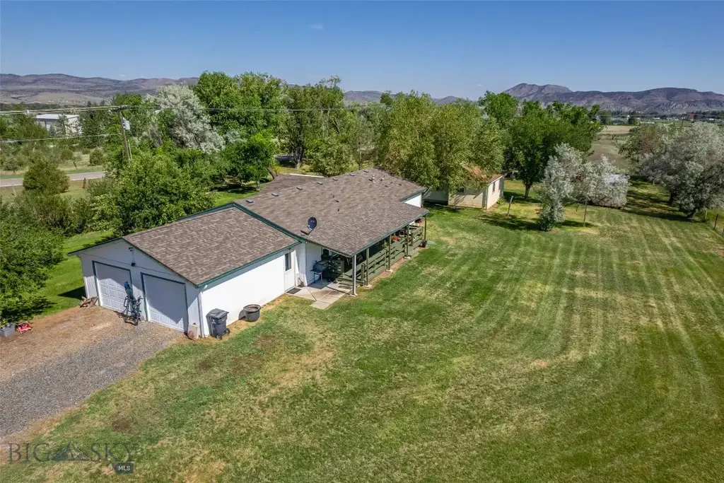 7770 Old Yellowstone Trail, Willow Creek