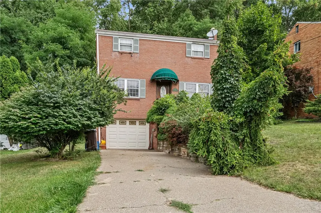 137 Macek Drive , Baldwin Boro