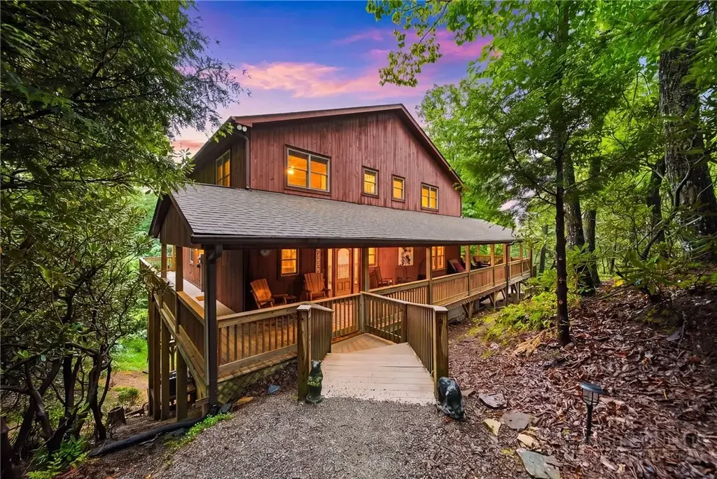 4216 Bolick Road, Lenoir