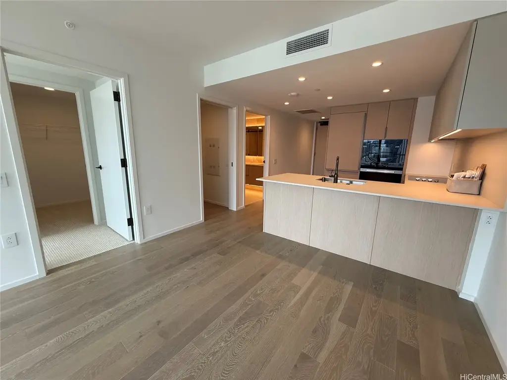 333 Ward Avenue # 1607, Honolulu