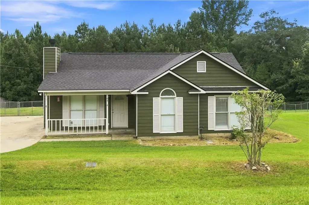 64 Lee Road 2068, Phenix City