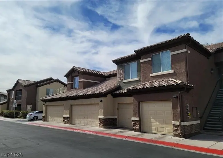 8324 W Charleston Boulevard 2033, Las Vegas