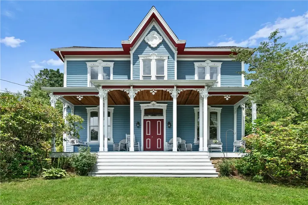 275 Wolfe Lane , Sewickley