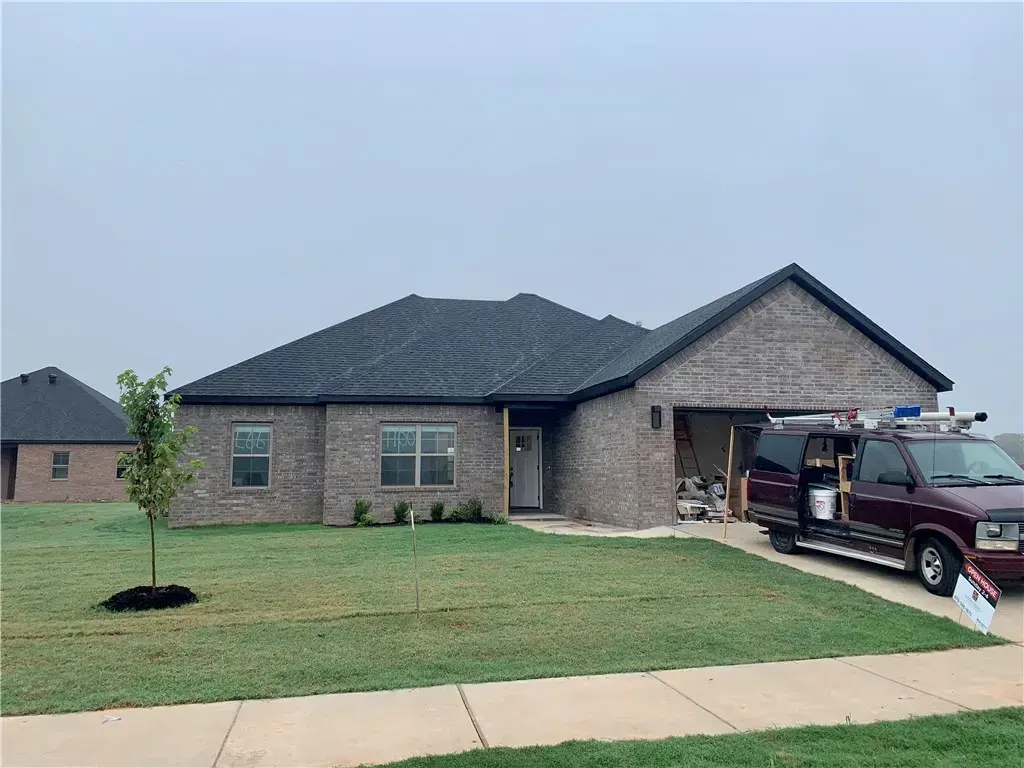 1036 Parker Lane, Pea Ridge
