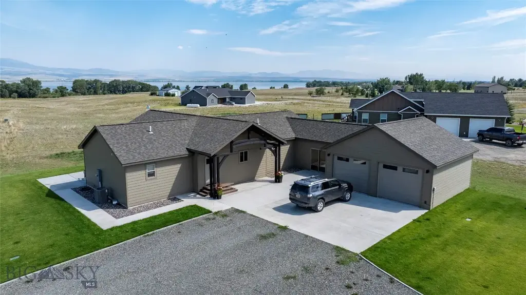 12 Grace Drive, Townsend