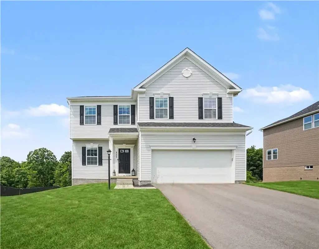 225 Creekside Drive , Chartiers City