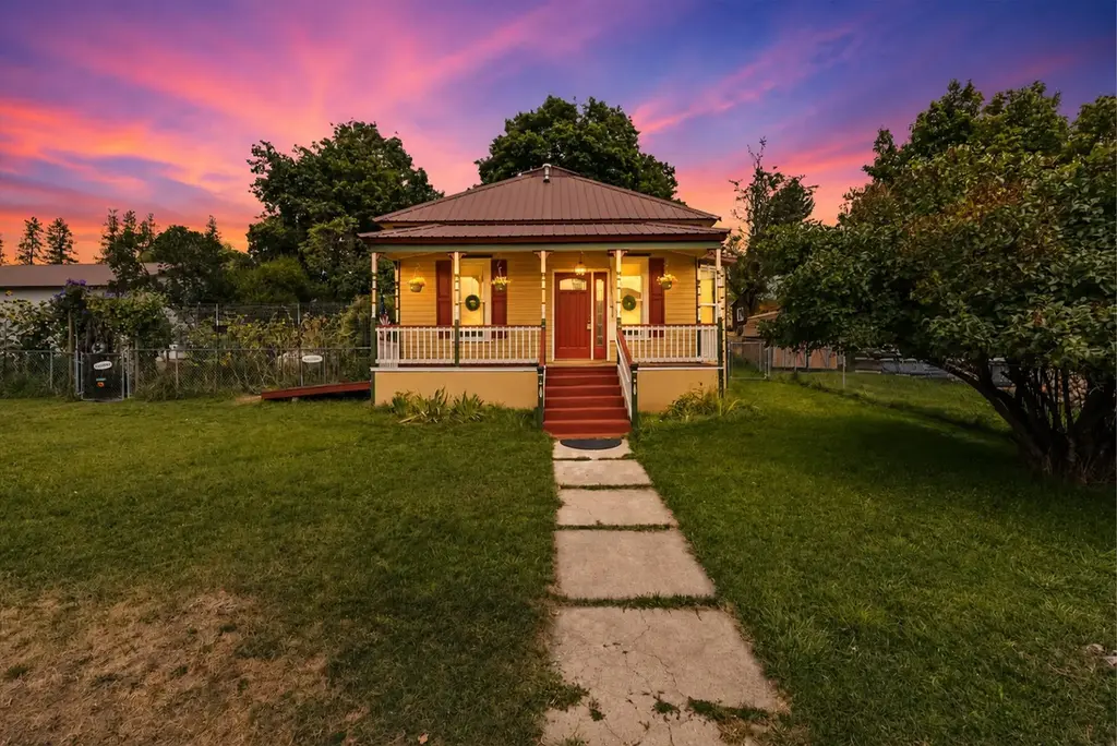 508 W Preston Avenue, Thompson Falls