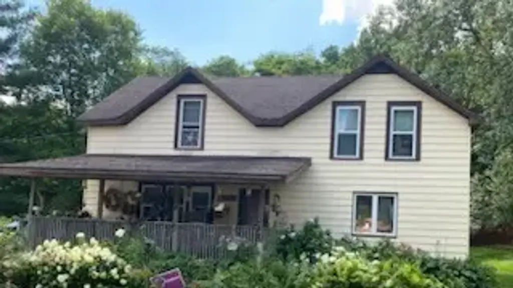 604 Main Street, Knapp