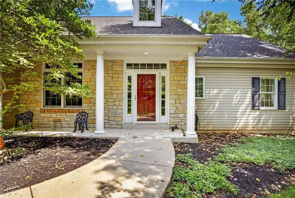 445 Dorseyville Road , Fox Chapel