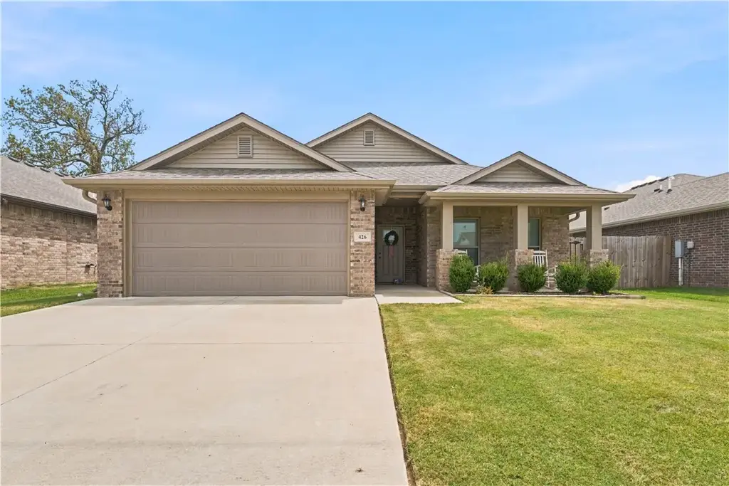 426 Nw 59th Avenue, Bentonville