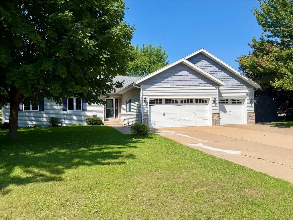 1432 Perry Street, Chippewa Falls