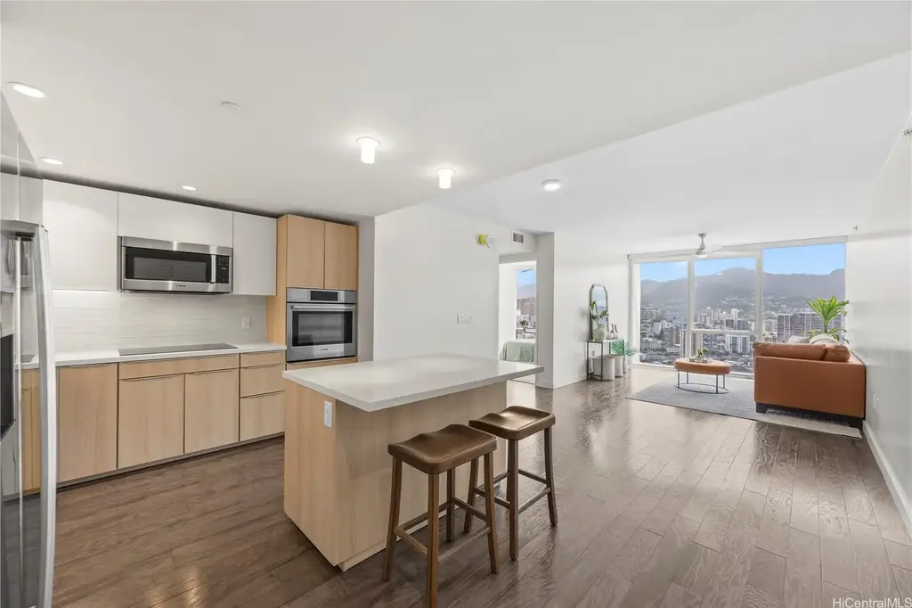 888 Kapiolani Boulevard # 3911, Honolulu