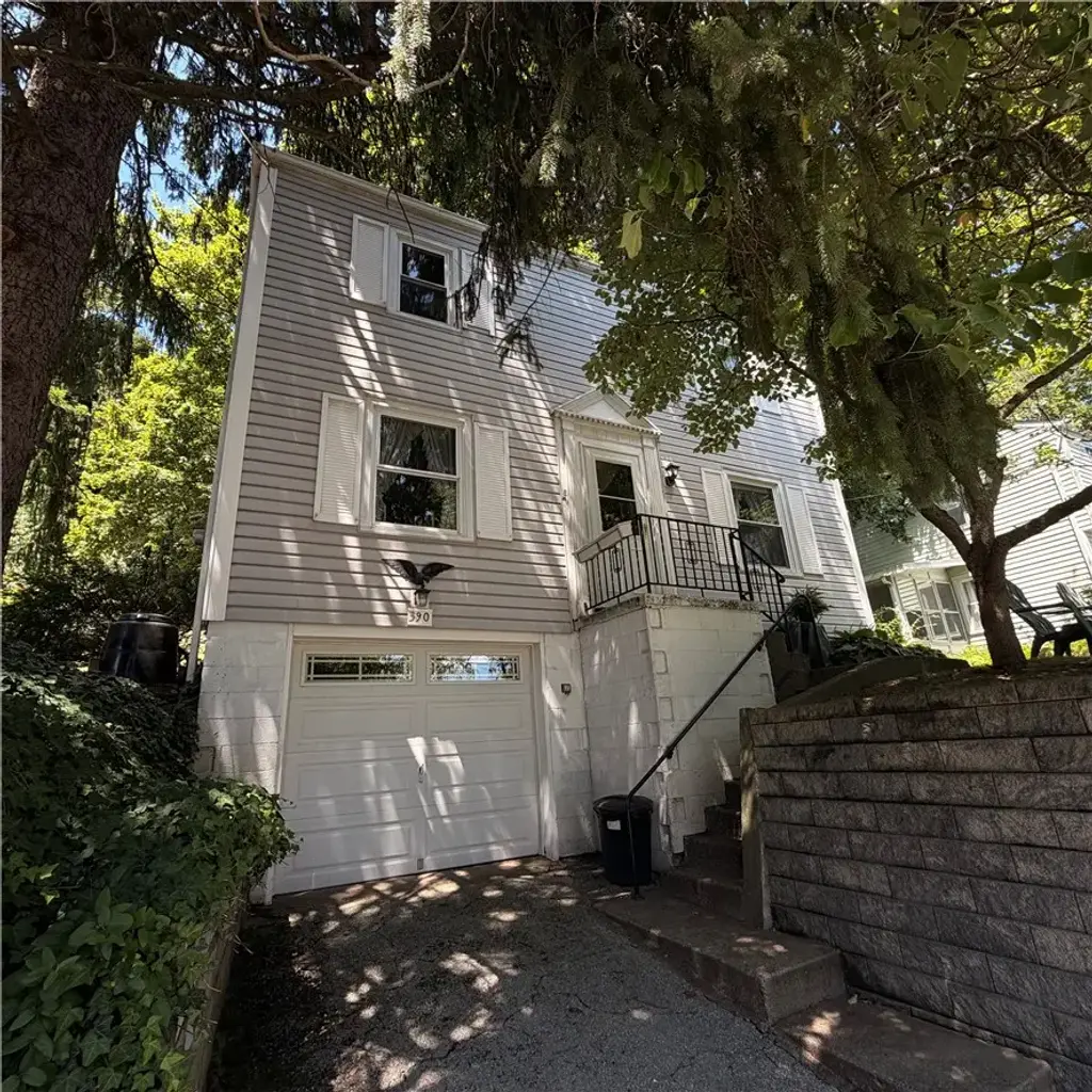 390 6th Street , Beaver