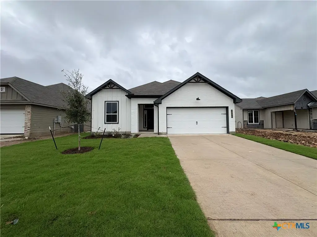 1090 Ringo Road, Belton