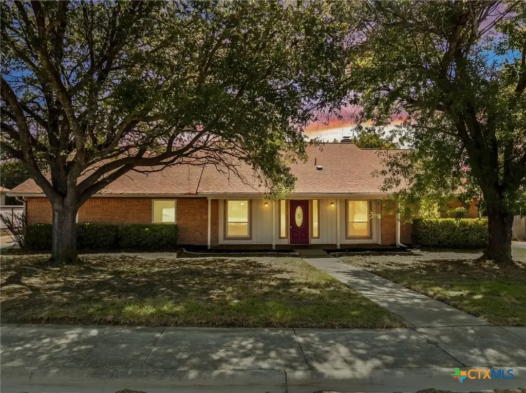 1505 Hawk Trail, Copperas Cove