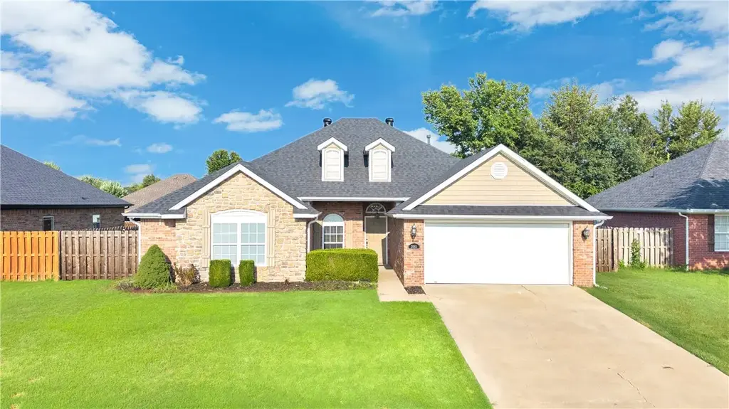 3085 Chadwick Street, Springdale