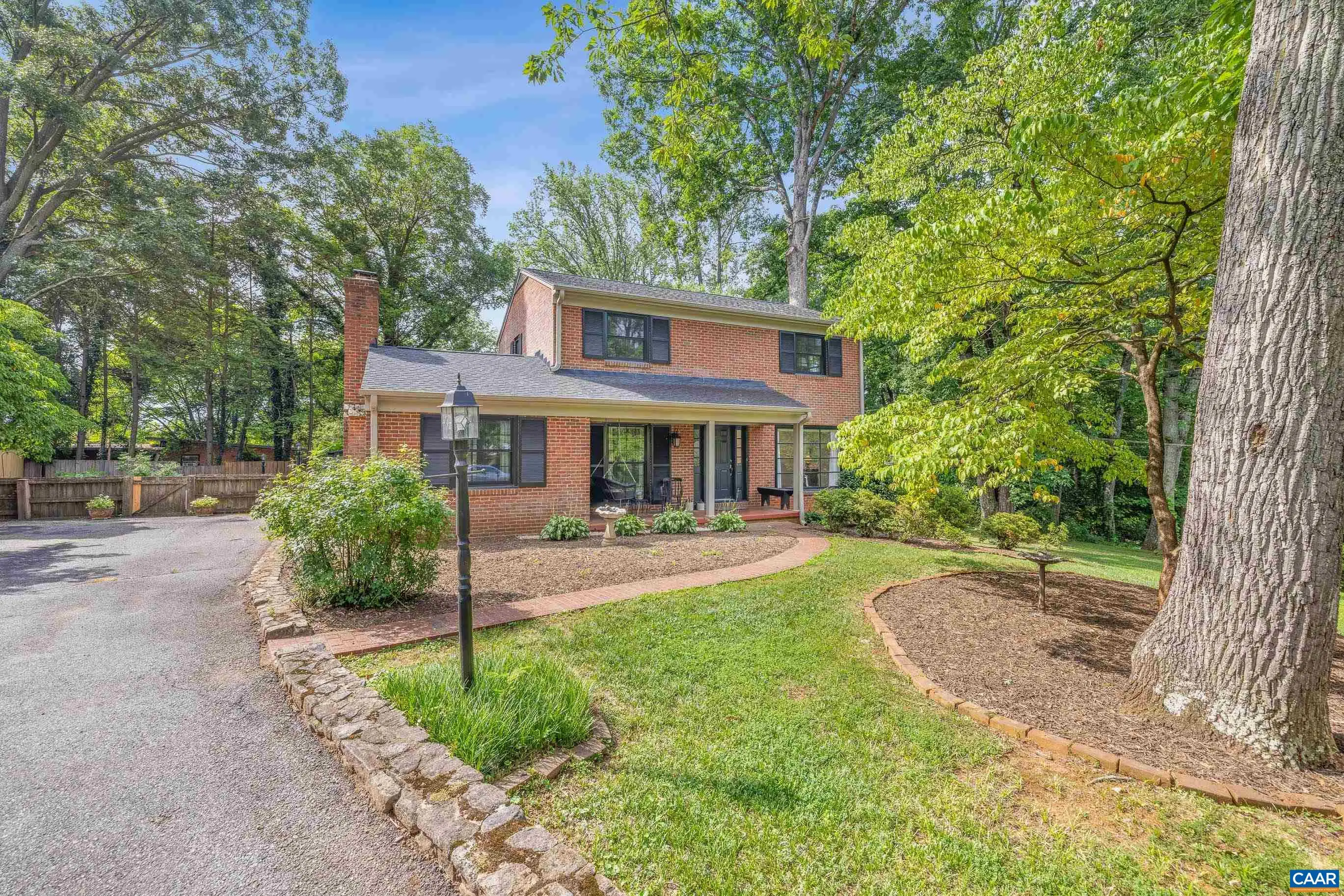 102 Angus Ct, Charlottesville