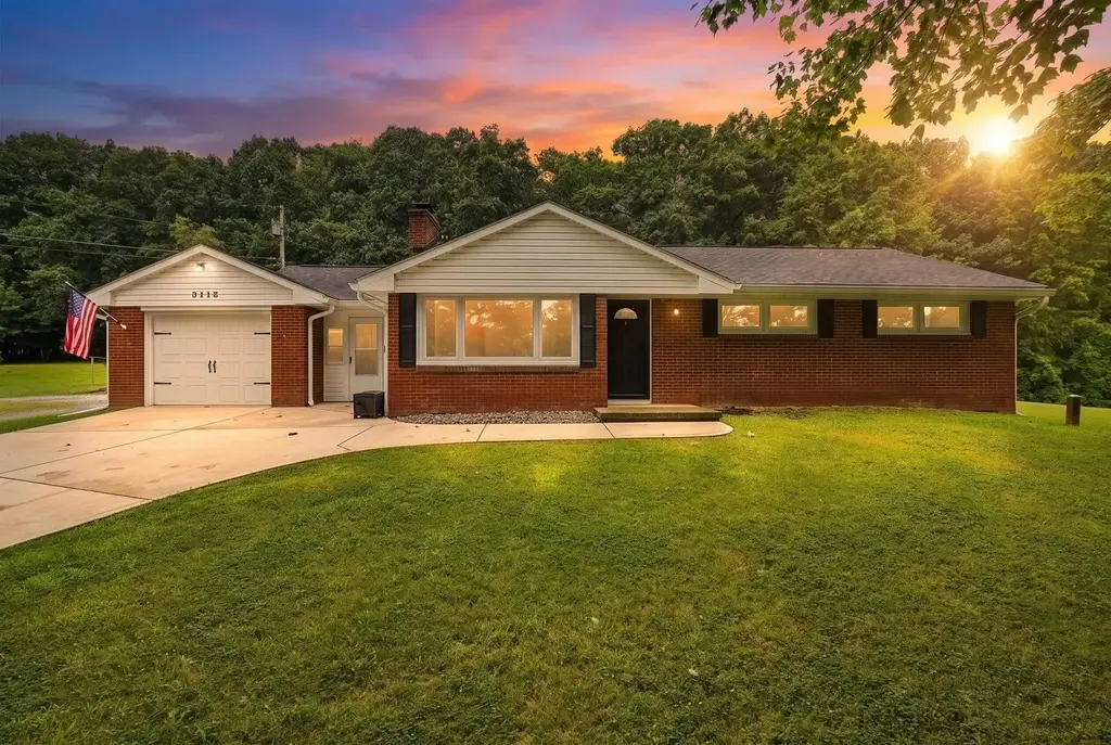 3115 Shadow Drive Drive, South Pymatuning