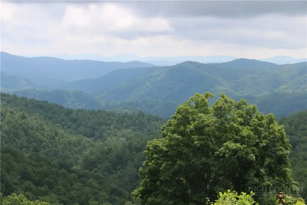 Tbd Lost Ridge Road, Lenoir