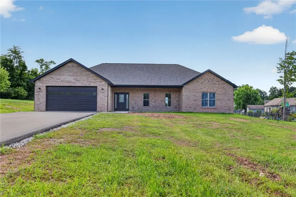 237 Willow Way, South Union