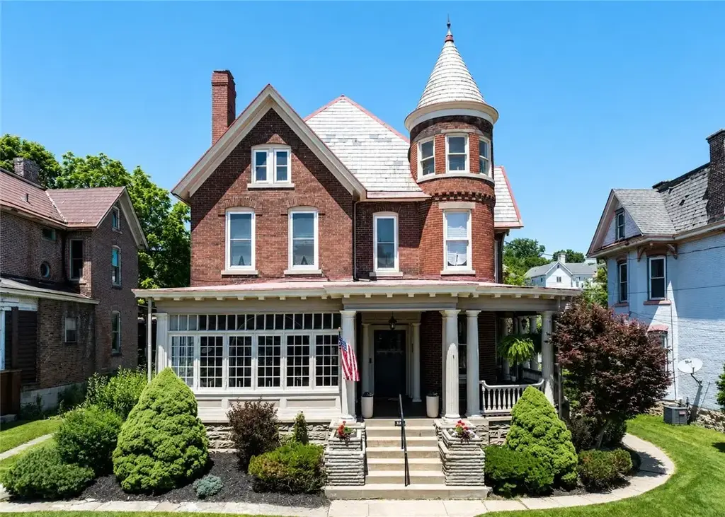 236 Pike Street, Canonsburg