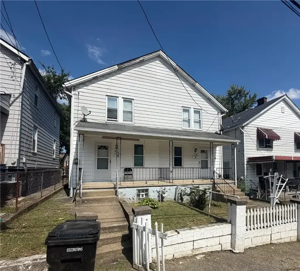 420/422 Sarah Street , Aliquippa