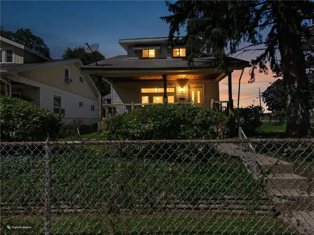 204 Goodrich Street , Erie City