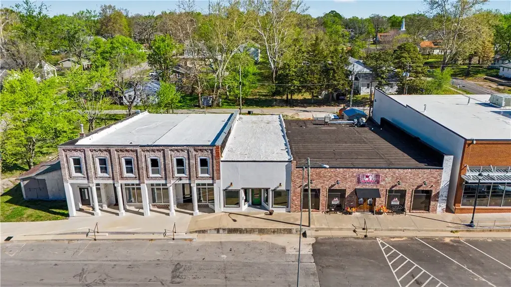 111-119 W Bean Street, Lincoln