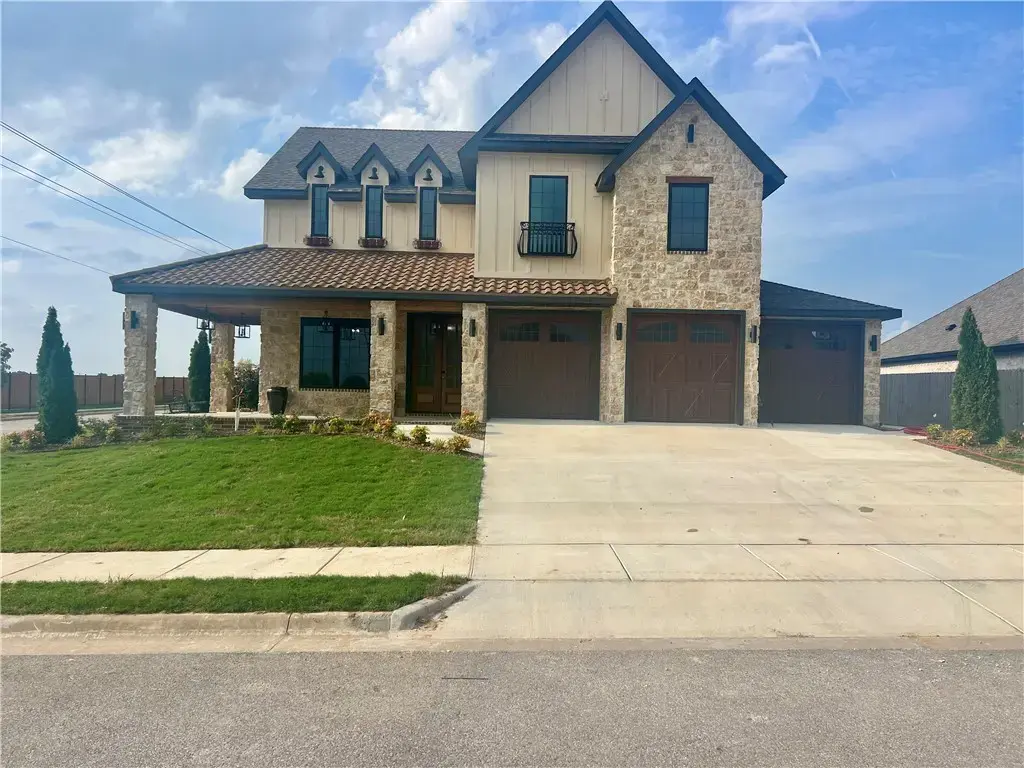 1910 Crump Street, Pea Ridge