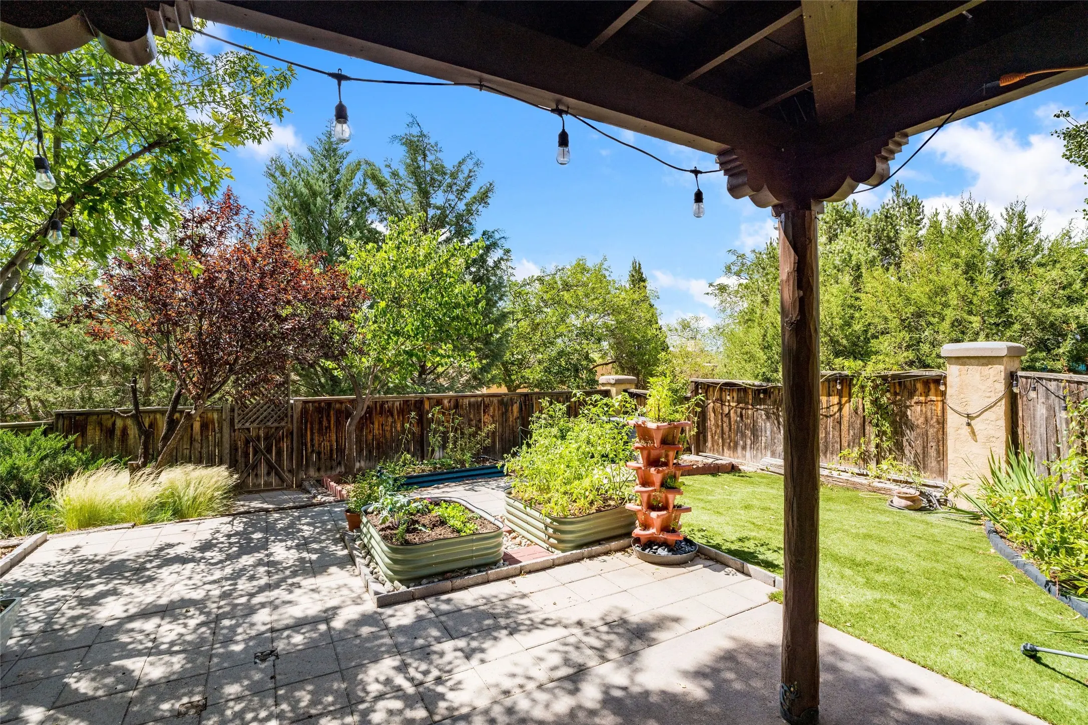 2949 Plaza Azul, Santa Fe