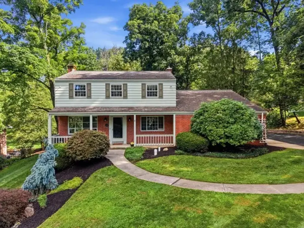 439 Manor Road , Murrysville