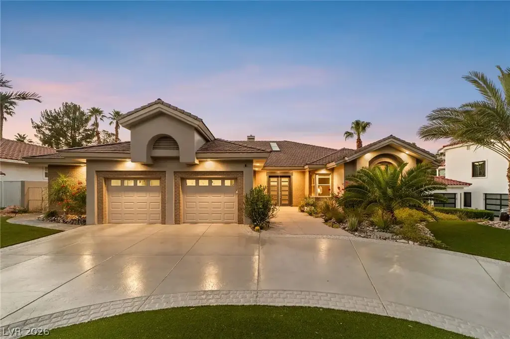 2227 Versailles Court, Henderson