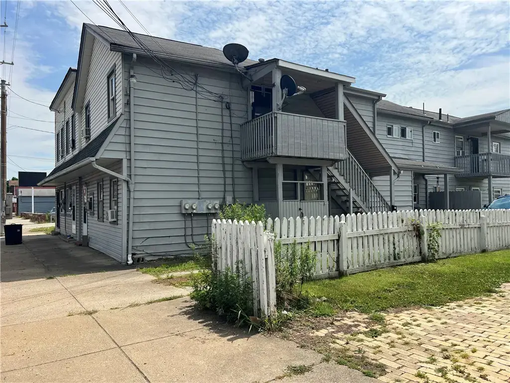 2518 Walnut Street , McKeesport