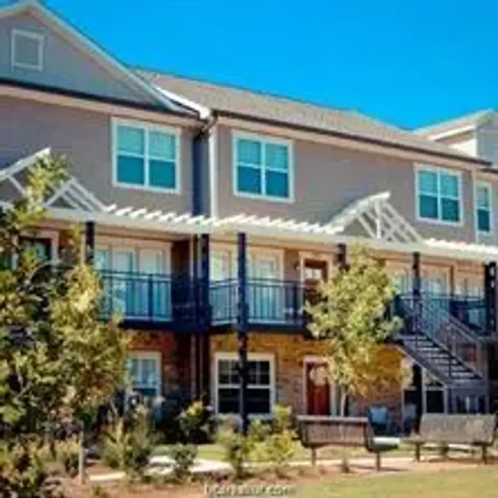 1725 Harvey Mitchell Parkway S 2423, College Station