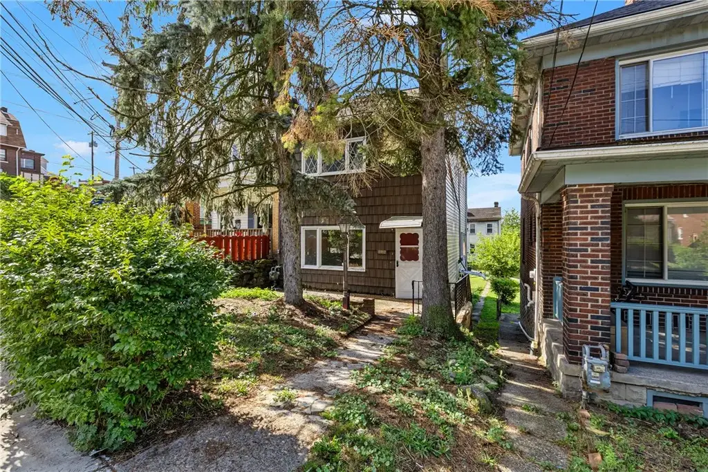 2112 Arlington Avenue , Arlington