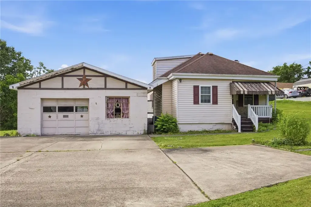 514 Rostraver Road , Rostraver