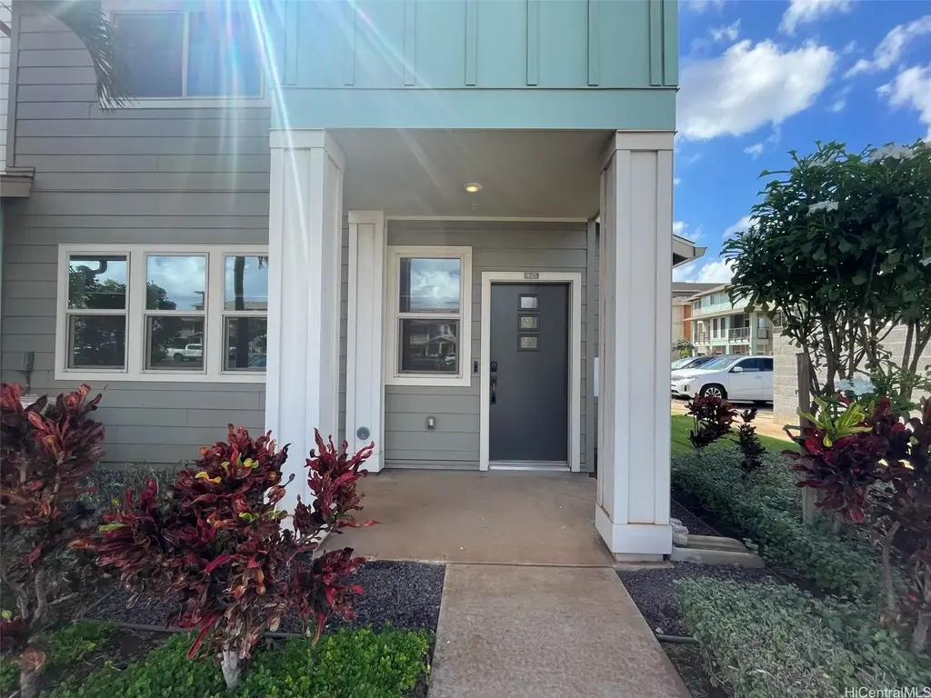91-3633 Kauluakoko Street # 910, Ewa Beach