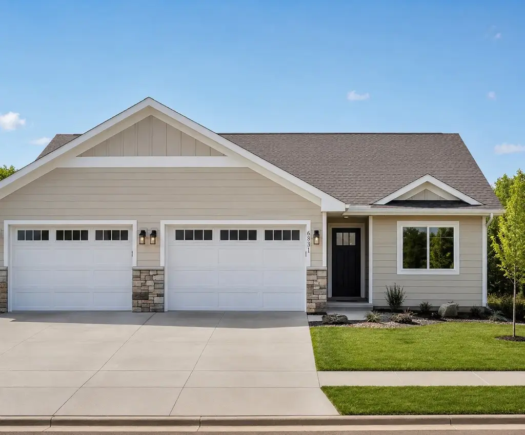6831 Buck Tail Drive, Altoona