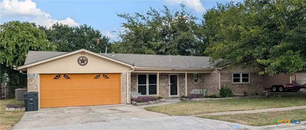 1908 Bundrant Drive, Killeen