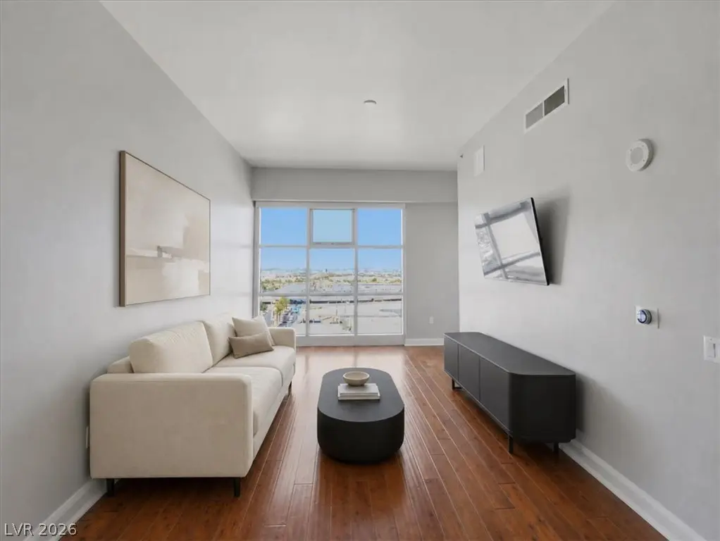 150 N Las Vegas Boulevard 1602, Las Vegas