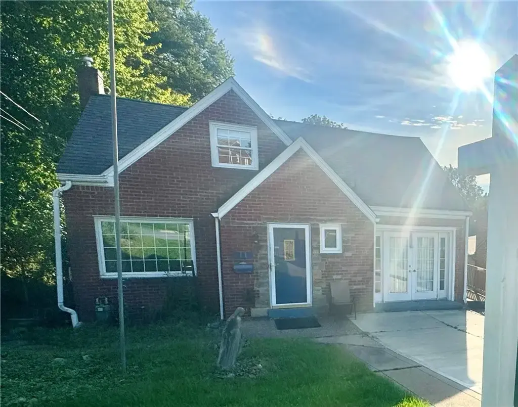 11 Green Oak, Scott