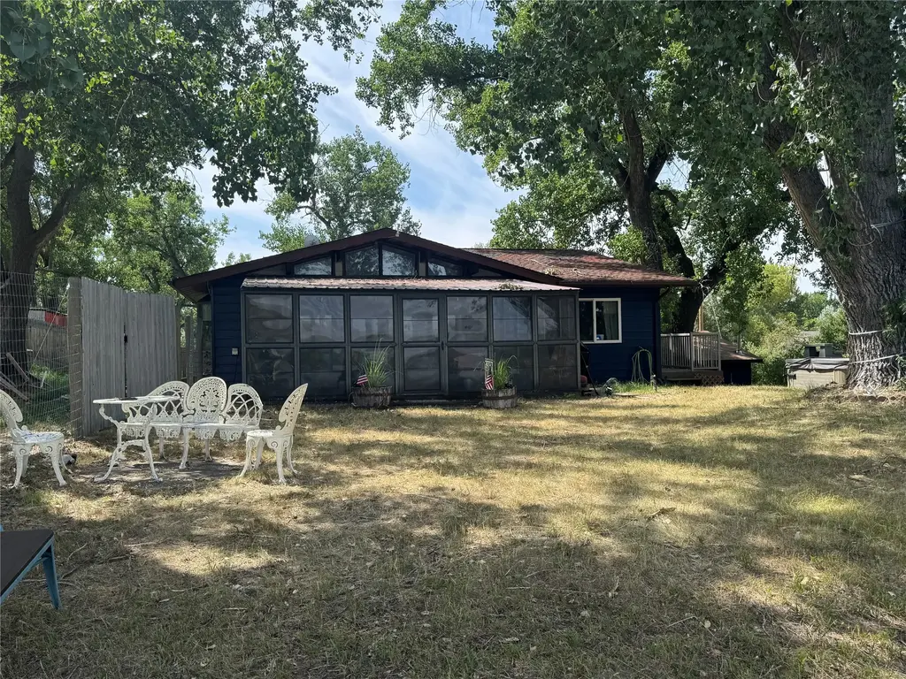 93 Woodland Estates Road, Great Falls